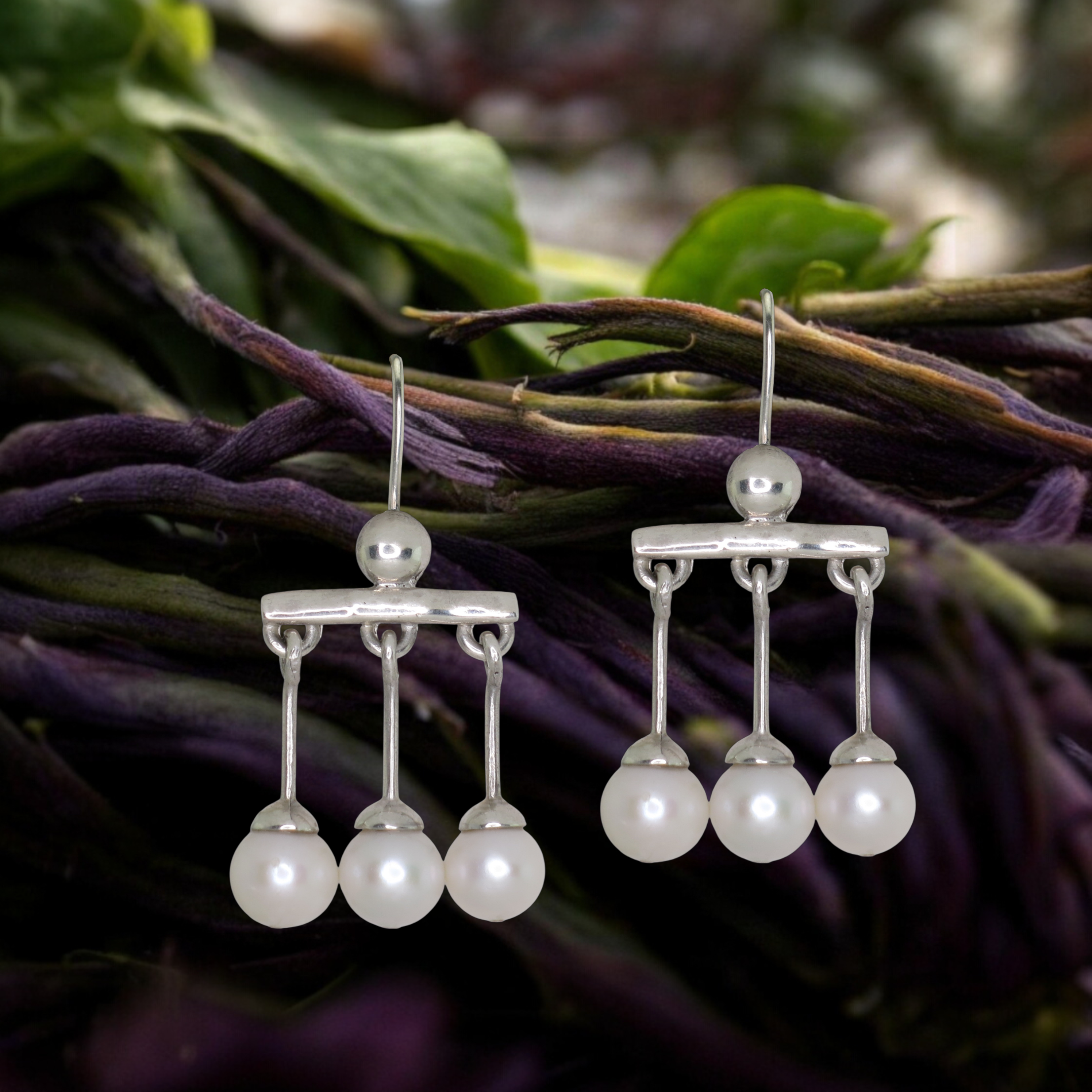 .950 Silver Roman Crotalia Pearl 1.7" Dangle Earrings