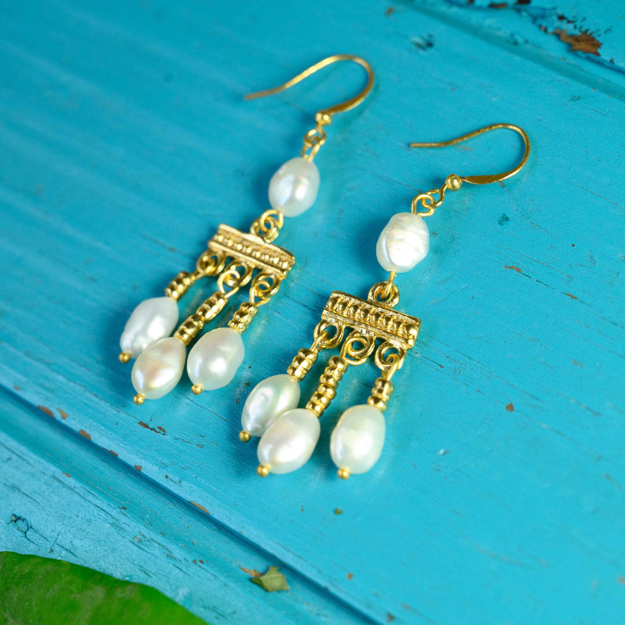 Roman Crotalia Pearls Earrings
