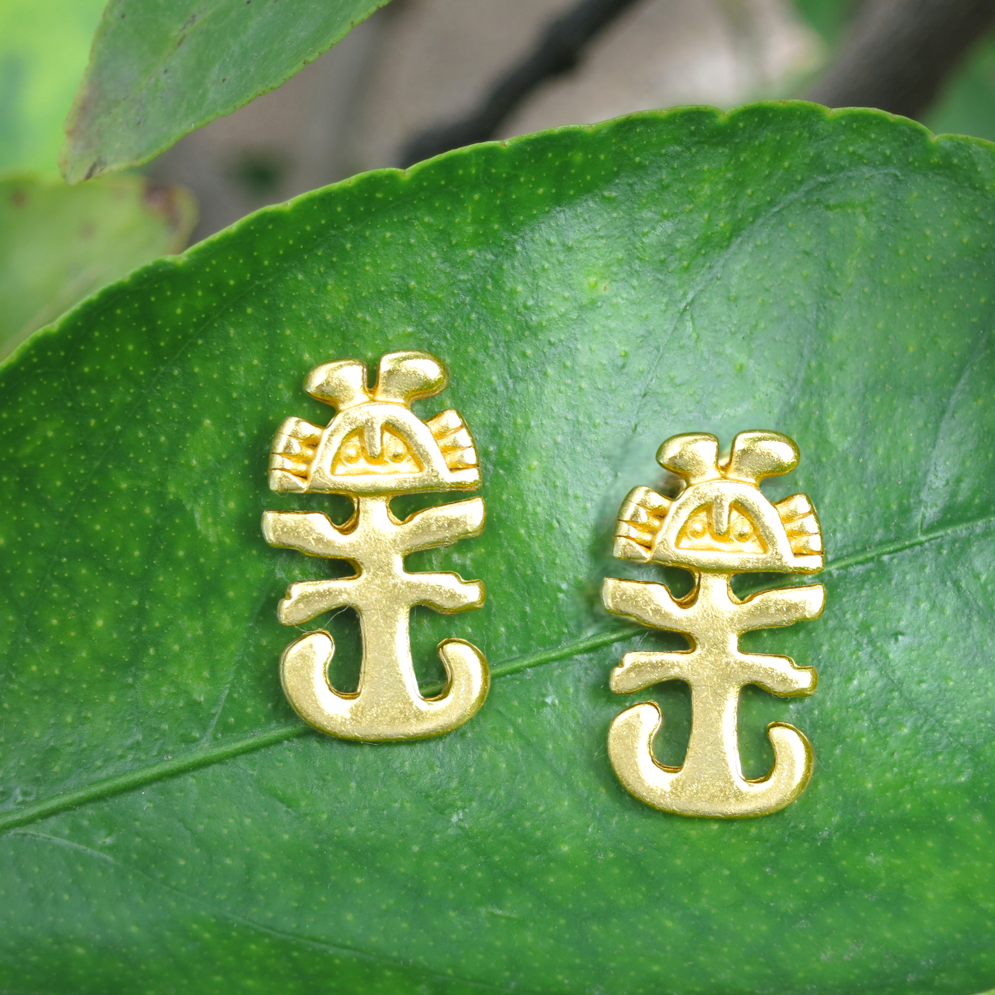 Tolima Feline .7" Drop Earrings