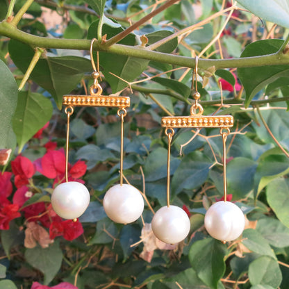 Lightweight Crotalia Pearl Earrings