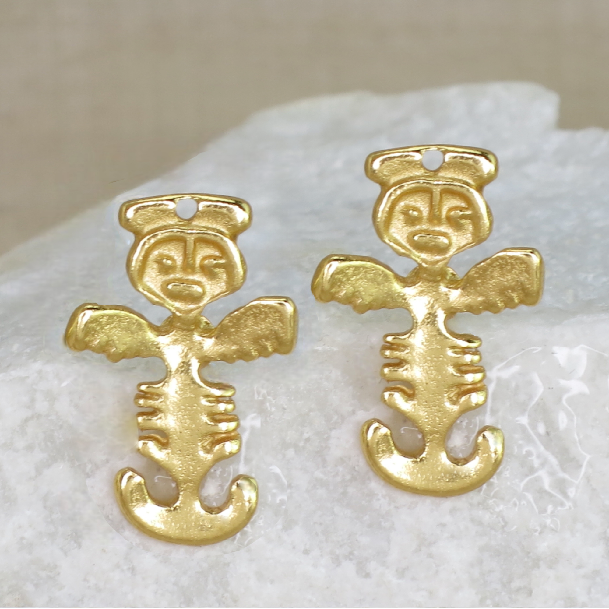 Tolima Feline Jaguar Figure .7" Stud Earrings