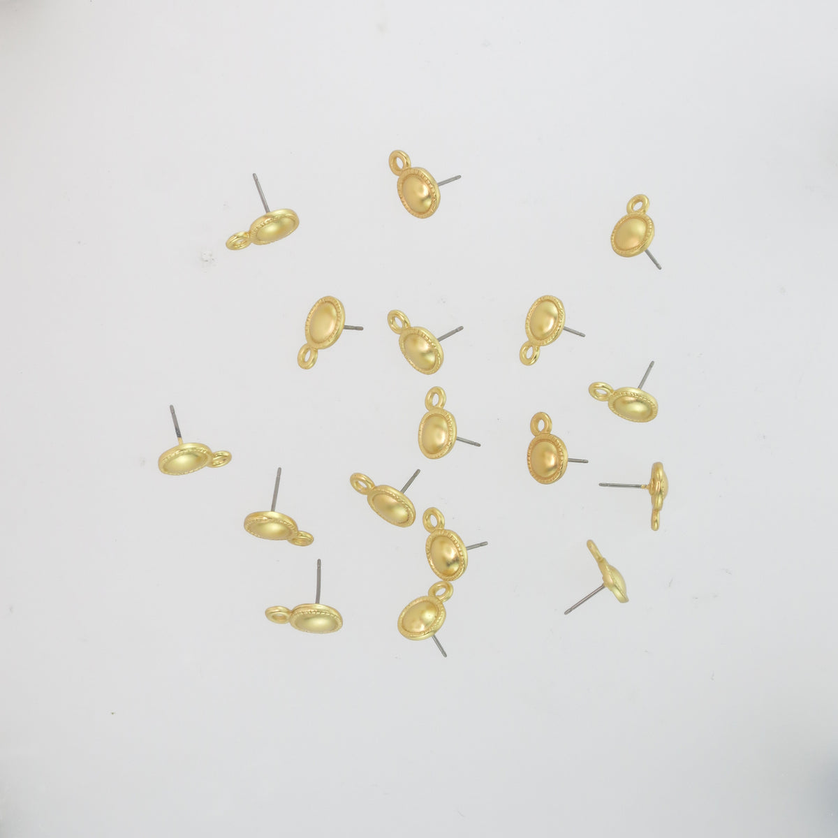 20pcs 24k Gold Plated 9.5 mm Bold Ear Post with Open Ring and Titanium Pin