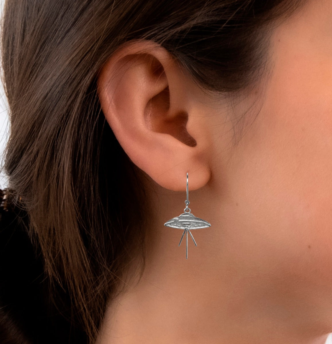 Elvis UFO Connection .950 Silver .8&quot; Lever Back Earrings