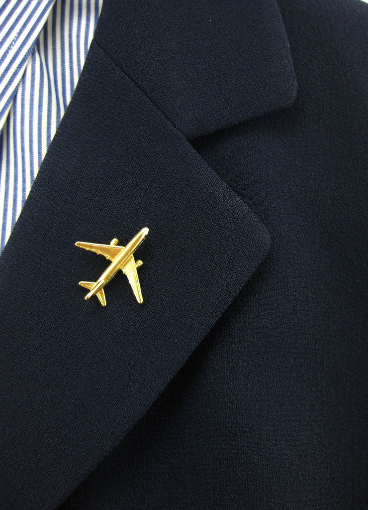 Airbus 24k GP 1&quot; Lapel Pin